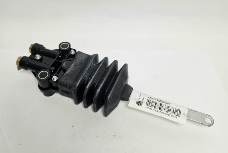 Кран уровня пола SItrak CHINA AZ16D443000014 Sinotruk — 2