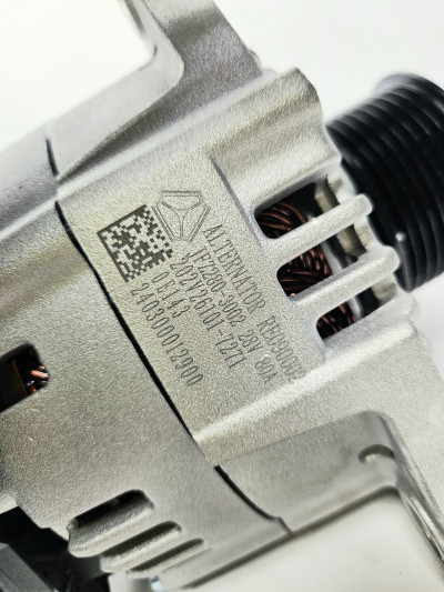 Генератор Sitrak MC11 28V 80A SITRAK 202V26101-7271 Sinotruk