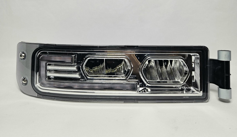 Фара противотуманная правая HOWO/SITRAK с поворотником SItrak CHINA 811W25320-6004 Sinotruk — 1