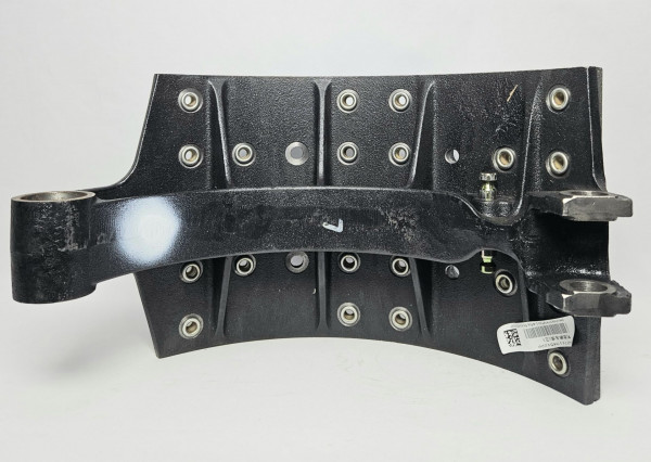 Колодка тормозная задняя левая под барабан MCY13 Sitrak CNHTC AZ7117451220 OEM — 3