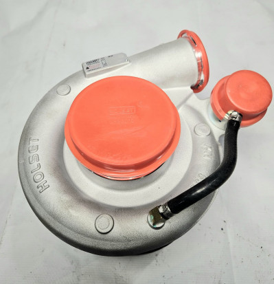 Турбокомпрессор Sitrak 8x4 MC13.54-50 202V09100-7830 Sinotruk