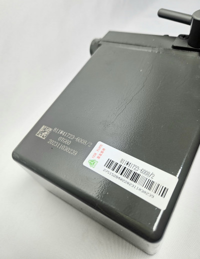 Насос подъема кабины T5G/SITRAK 4 штуцера SITRAK 811W41723-6008 Sinotruk