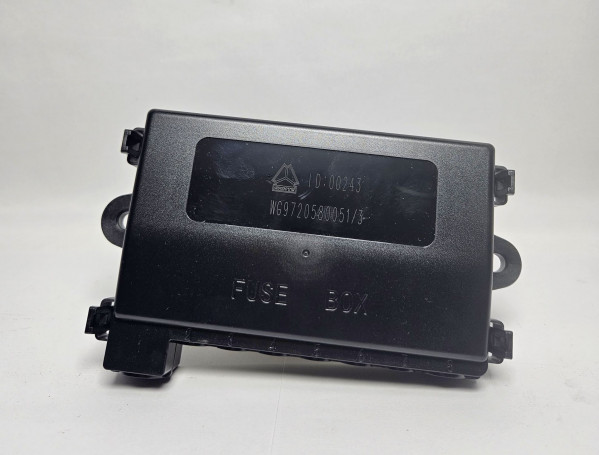 Блок предохранителей /HOWO/SITRAK WG9720580051 Sinotruk — 1