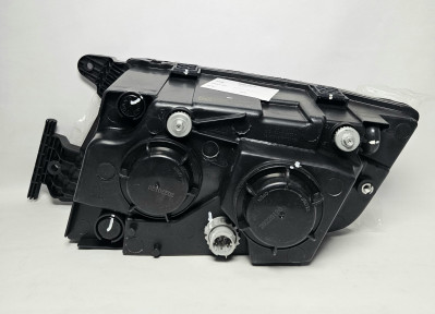 Фара передняя правая самосвала в сборе SITRAK 812W25101-6002 Sinotruk