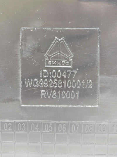 Фонарь задний левый A7 Howo/Sitrak WG9925810001 OEM