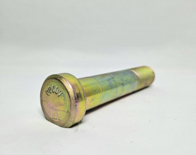 Шпилька ступицы задней HOWO T5G M22*1.5*114 710W45501-0141 Sinotruk