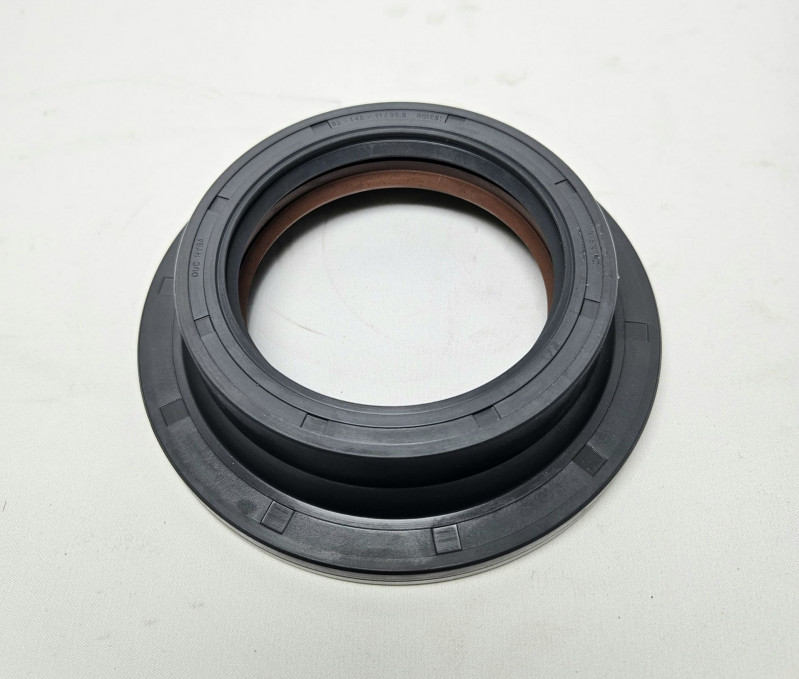 Сальник редуктора заднего моста (ST16) 85*135*8/19,5 самосвал 6*6 HOWO WG9231320001 OEM — 2