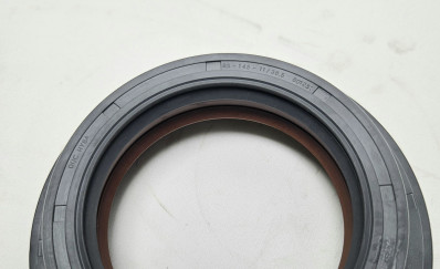 Сальник редуктора заднего моста (ST16) 85*135*8/19,5 самосвал 6*6 HOWO WG9231320001 OEM