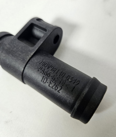 Штуцер трубки маслоотделителя SITRAK C7H MAX, TX /CHINA 200V98130-0549 Sinotruk