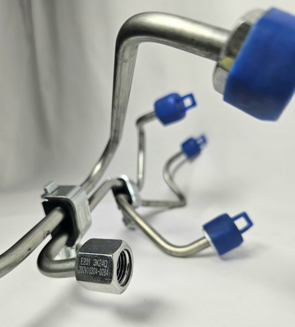 Маслопровод высокого давления (3 цилиндра 8*3.5) SItrak CHINA 202V10304-0284 Sinotruk — 1