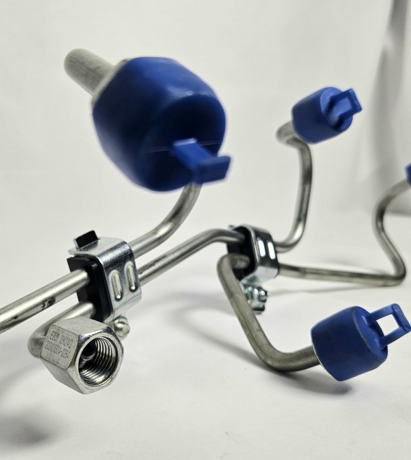 Маслопровод высокого давления (3 цилиндра 8*3.5) SItrak CHINA 202V10304-0284 Sinotruk — 3