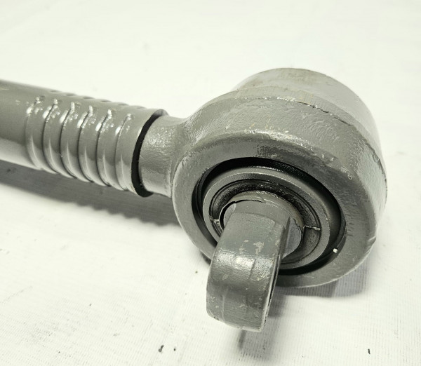 Тяга реактивная нижняя Sitrak CHINA AZ9925522175 OEM — 2