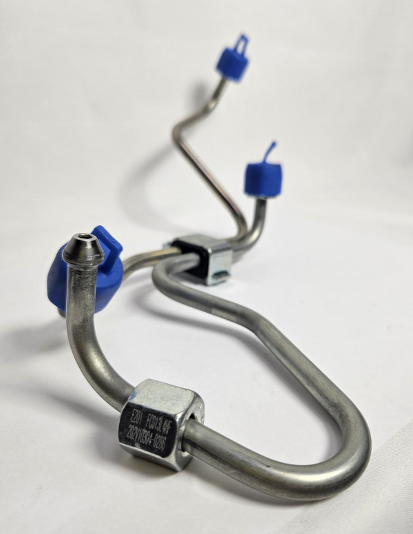 Маслопровод высокого давления (5 цилиндров 8*3.5) SItrak CHINA 202V10304-0286 Sinotruk — 2