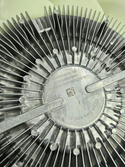 Гидромуфта вентилятора HOWO T5G/MAN MC11 (без крыльчатки) HOWO 202V06600-7060 Sinotruk