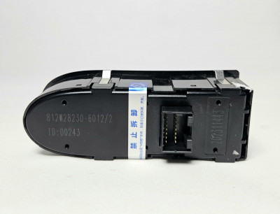 Блок кнопок правой двери T5G CNHTC HOWO 812W28230-6012 Sinotruk