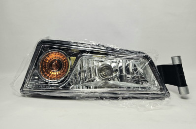 Фара противотуманная правая (пластиковый бампер) SITRAK 812W25320-6002 OEM