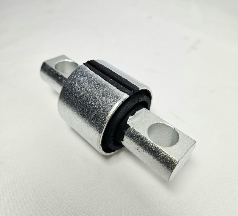 Сайлентблок торсиона кабины передний Sitrak C7h, T5G CHINA 810-96210-0609 OEM — 2