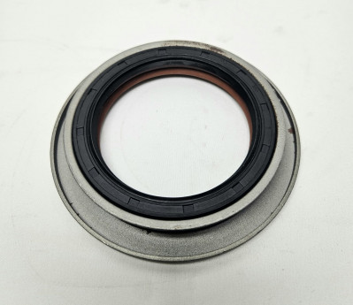 Сальник редуктора заднего моста 85*145*36 (мост AC16) HOWO WG9981320036 OEM