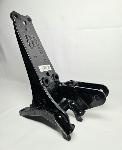 Кронштейн верхний правый переднего амортизатора кабины Sitrak CHINA 810W41720-0148 Sinotruk