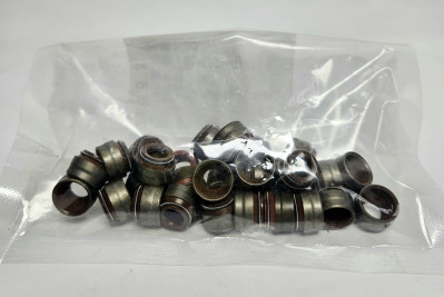 Колпачок маслосъемный впускного клапана Sitrak CHINA 202V049020033 Sinotruk