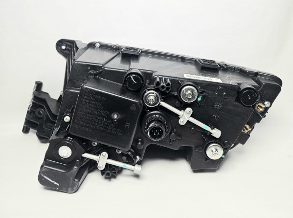 Фара светодиодная в сборе правая Sitrak C7H MAX CHINA AZ962272000011 Sinotruk — 2