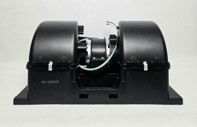 Мотор отопителя HOWO 811W61942-0002 OEM