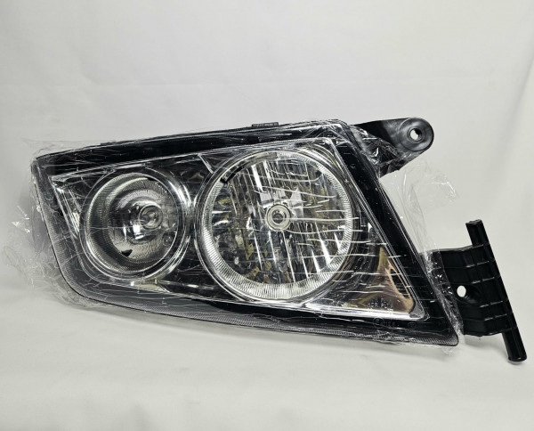 Фара передняя правая самосвала в сборе SITRAK 812W25101-6002 OEM — 1