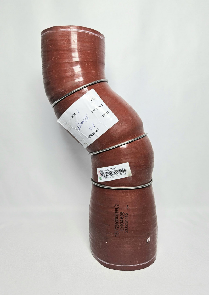 Патрубок интеркуллера впускной MC11,440-500 TX/ Sitrak C7H HOWO YZ972553000199 Sinotruk — 1